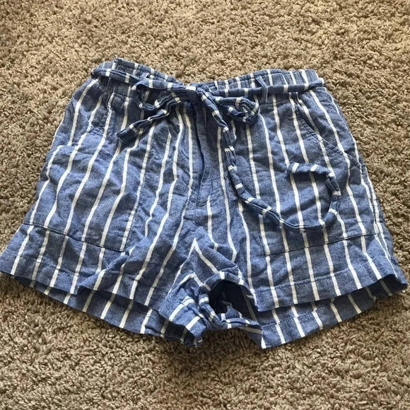 Blue Chambray Striped Balloon Shorts Kinnucans - Picture 1 of 4